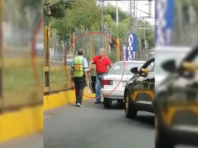 Amenaza con machete a civil que organiza tránsito en CDMX
