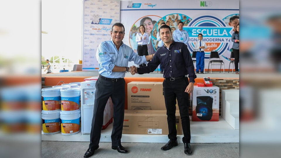 Equipa Rivas a cuatro planteles educativos