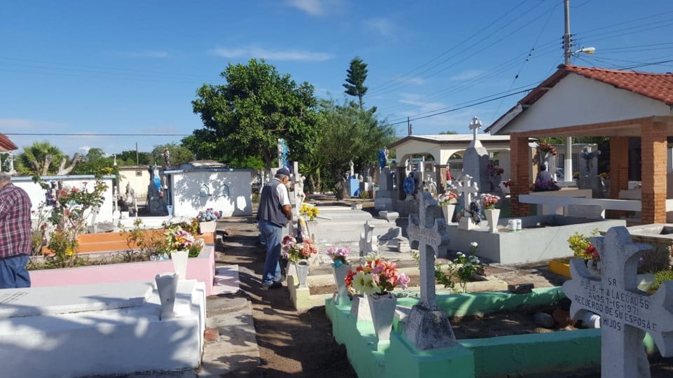 Activa Gobierno de Tamaulipas operativo de salud en panteones
