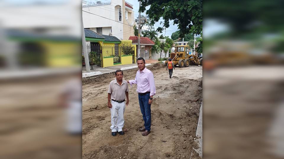 Pone en Marcha Chucho Nader nuevas Obras de Pavimentación