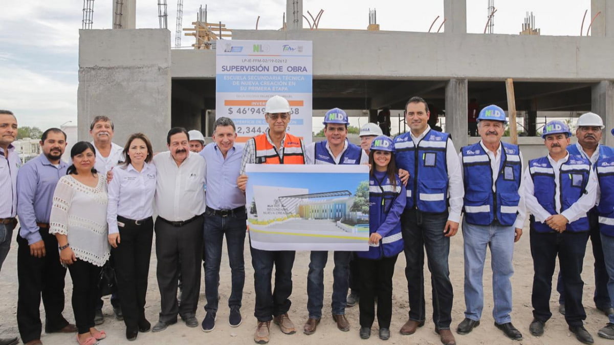 Supervisa alcalde secundaria en construcción en Villas de Nuevo Laredo