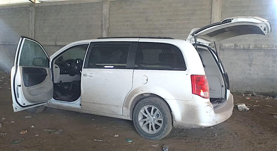 Camioneta robada es encontrada en bodega de San Fernando