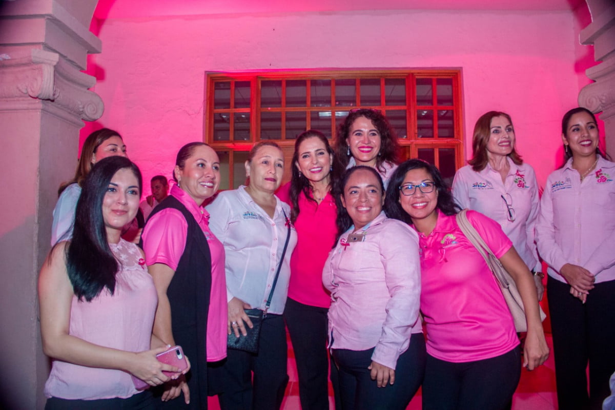 Celebra DIF Victoria octubre «Mes de la Sensibilización sobre el Cáncer de Mama”