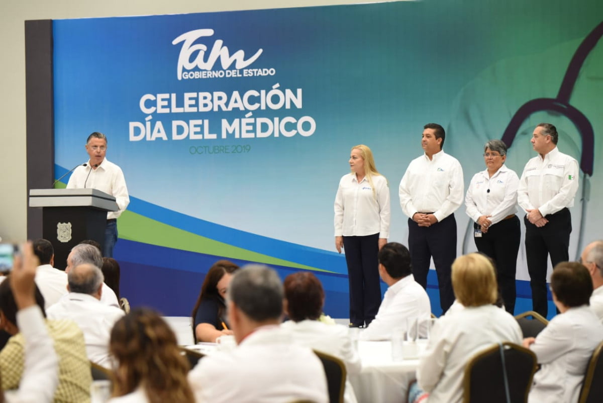 Refrenda Chucho Nader su Compromiso con el Sector Salud