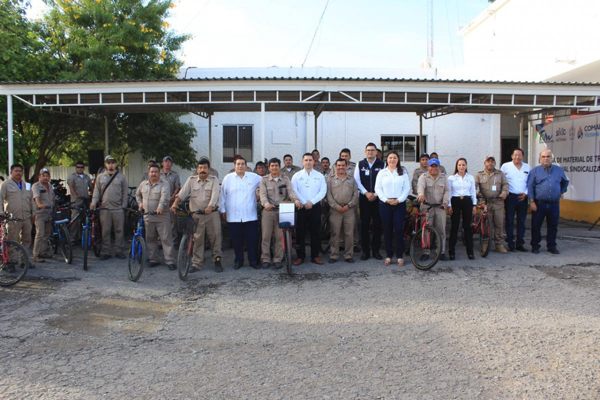 Entrega COMAPA y Municipio bicicletas a empleados