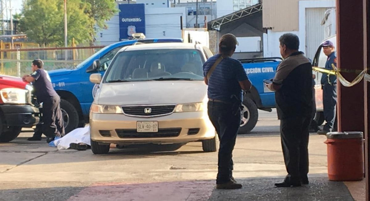 Muere joven de infarto en instalaciones de los bomberos en Nuevo Laredo