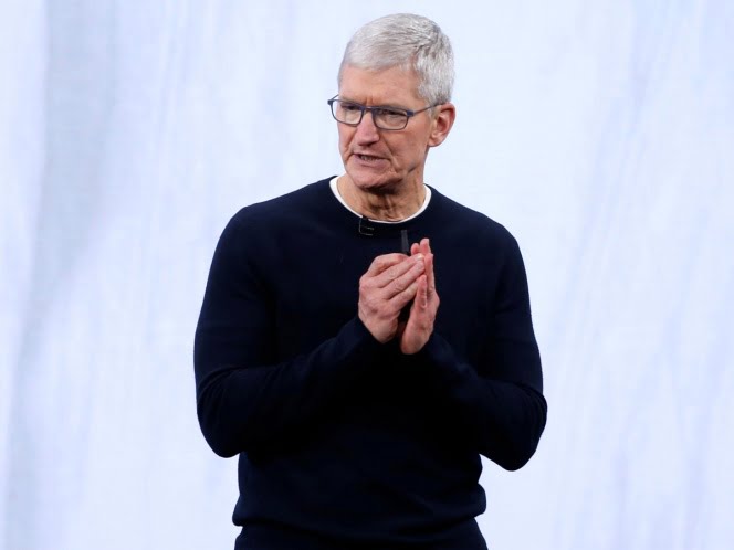 CEO de Apple, Tim Cook, cuenta cómo decidió salir del clóset