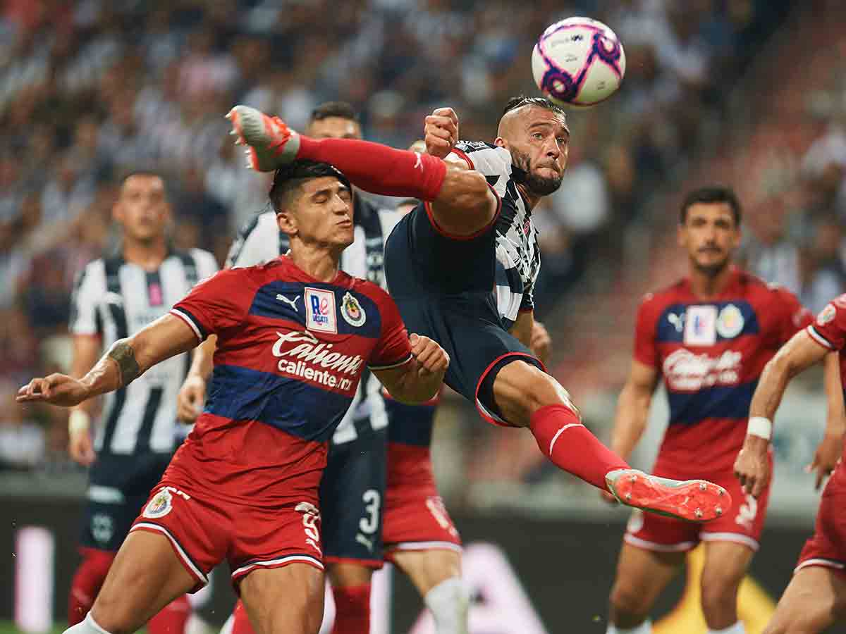 Rayados y Chivas siguen fuera de zona de liguilla