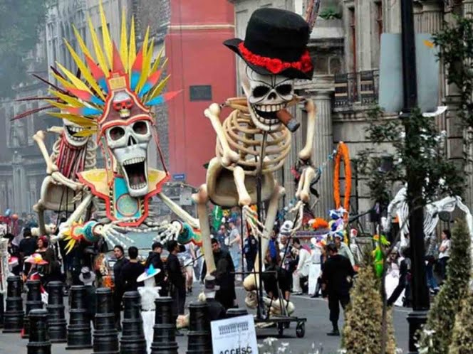 Camino al Mictlán: Mega Desfile del Día del muertos, una fiesta de cultura