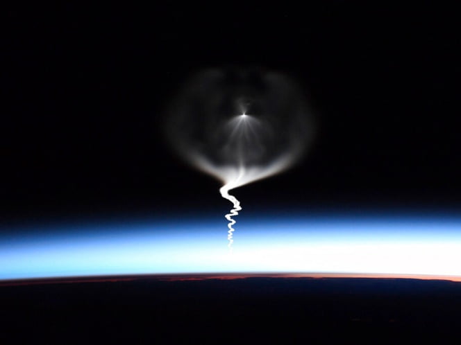 10, 9, 8… la nave Soyuz MS-12 inicia su regreso a la Tierra