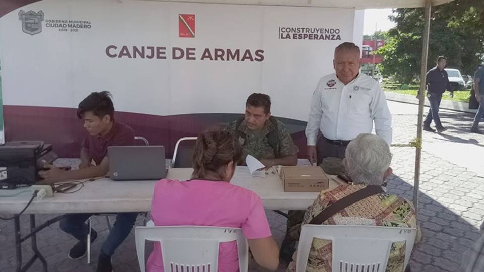 Recibe SEDENA 70 armas en Centros de Canje en la Zona Sur