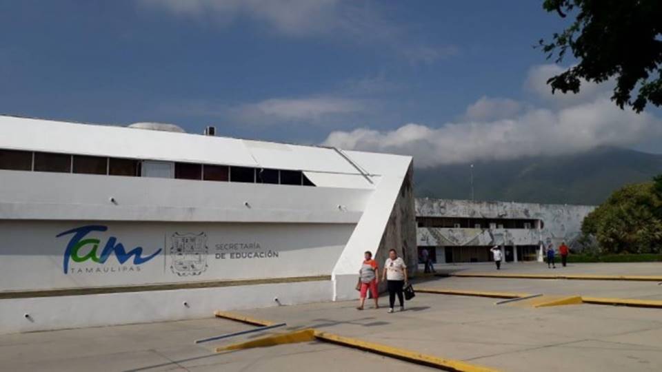Empleados de la SET sufren reducción de ingresos por 700 mil pesos, seguirán recortes a ingresos