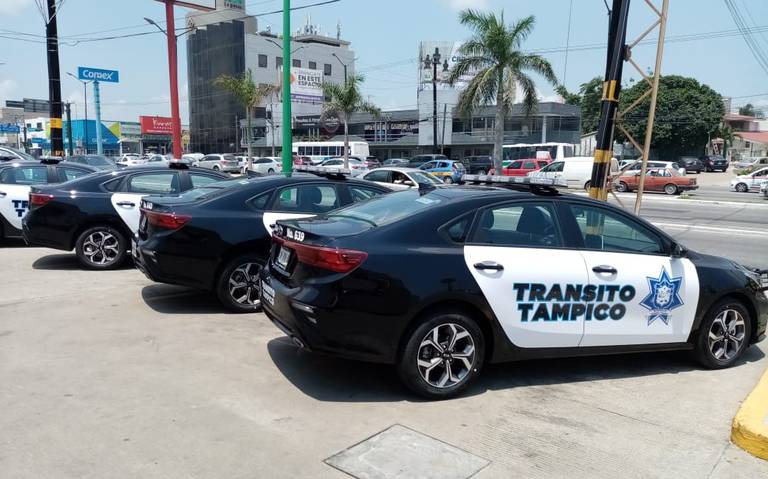 Sorprenden a Tránsito de Tampico utilizando patrulla para fines personales