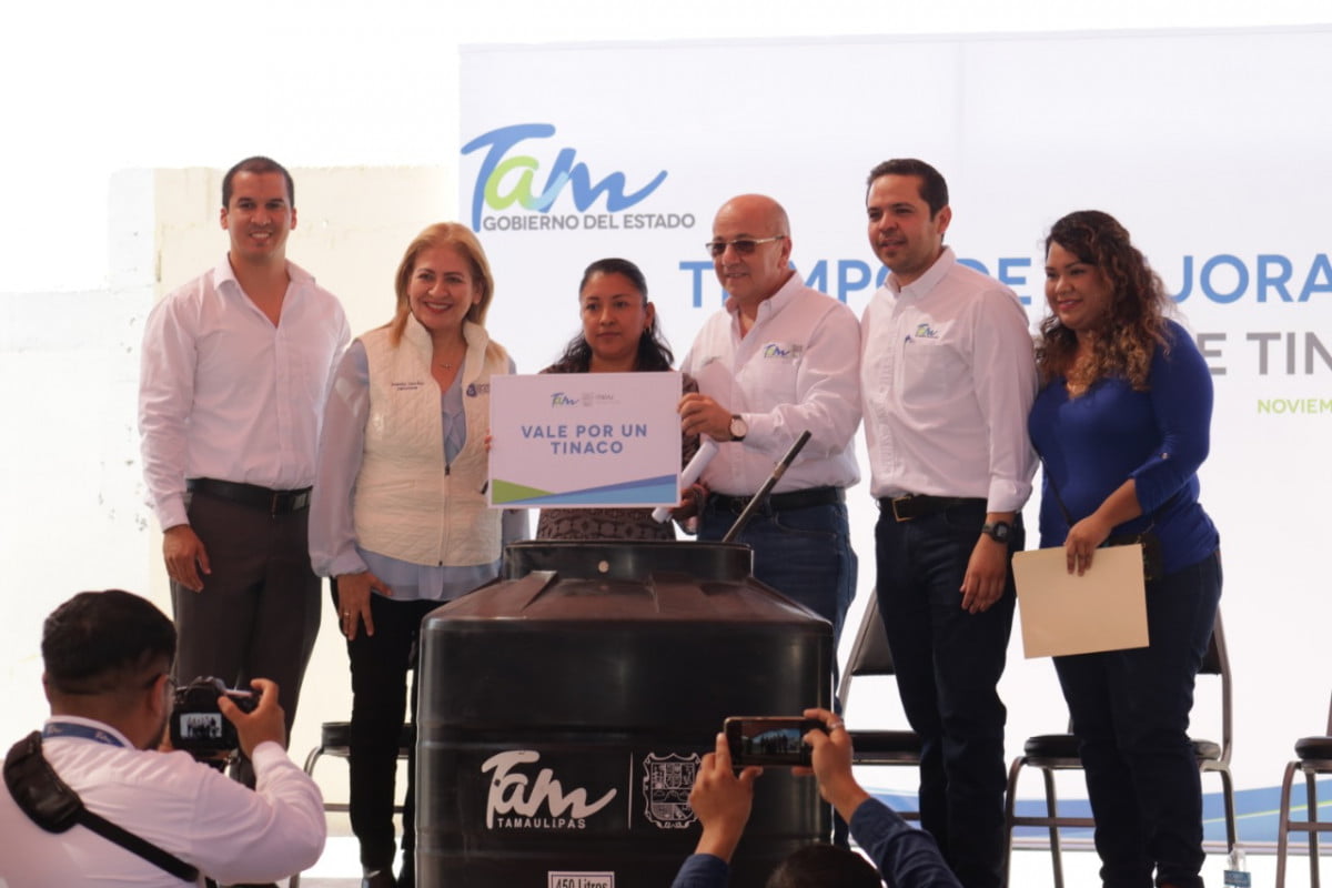 Entrega tinacos Gobierno del Estado a través del Plan Unidos por Tamaulipas