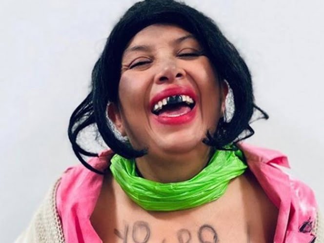 ‘La Chupitos’ hace parodia de Mon Laferte y deja mensaje a sus fans