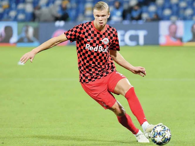 Erling Haaland, goleador precoz; supera a Messi y Cristiano