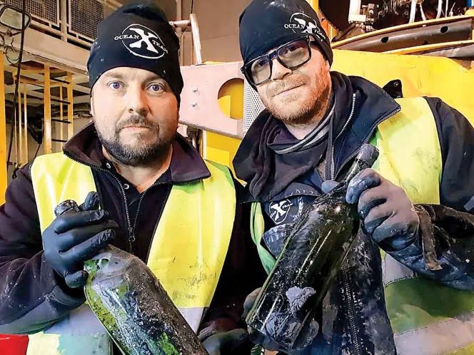 Recuperan 300 botellas de coñac de barco hundido durante la Primera Guerra Mundial