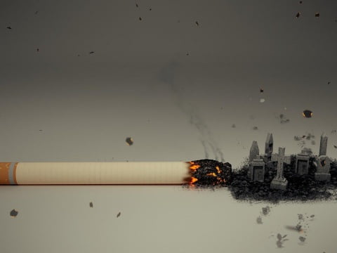 EU sube de 18 a 21 años la edad para comprar tabaco