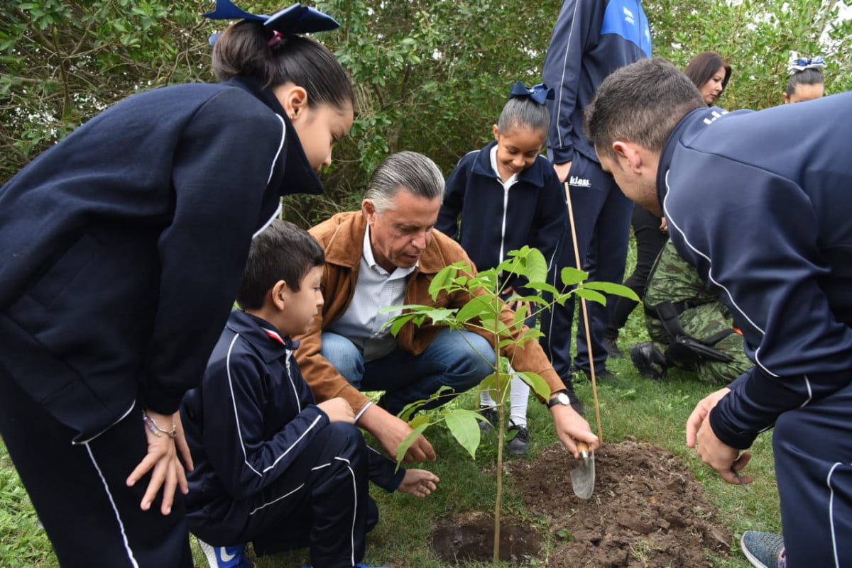 Encabeza Chucho Nader jornada de arborización en terrenos del Espacio Cultural Metropolitano