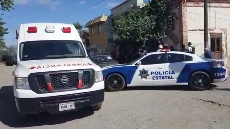 Finge desmayo para no ser detenido por intentar entrar a domicilio