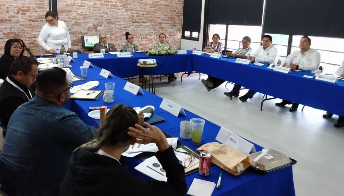 Participa UAT en reunión nacional del Programa Peraj-Adopta un amigo