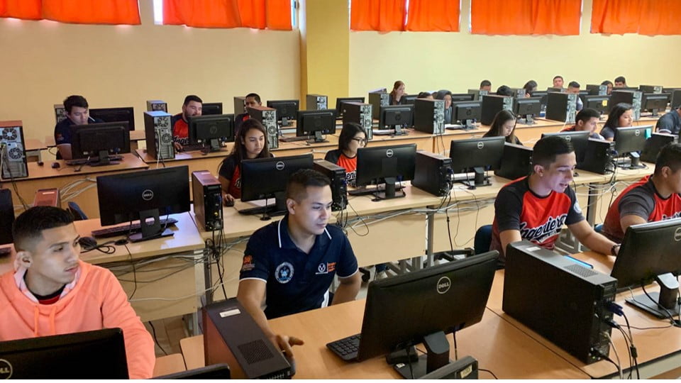 Analiza UAT en Río Bravo apertura de nuevas carreras