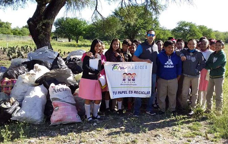 Escuela Silvestre Abrego Flores se suma a TAM recicla.