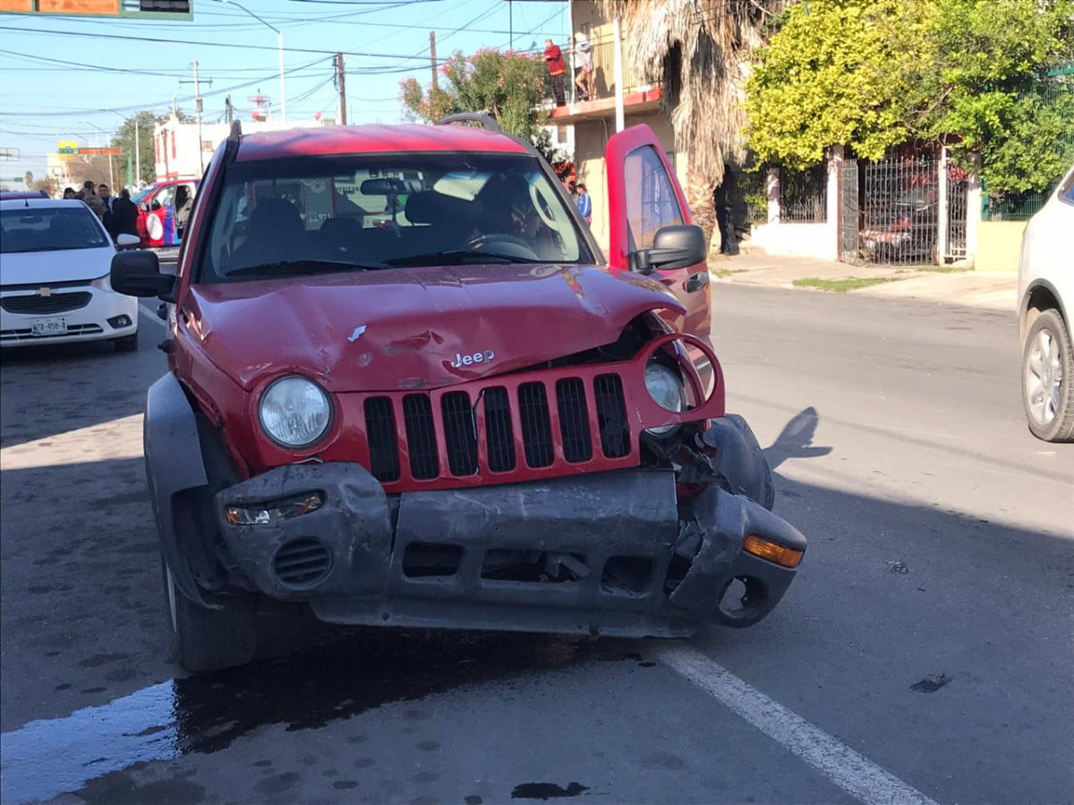 Aseguraron tener luz verde y chocan en Nuevo Laredo