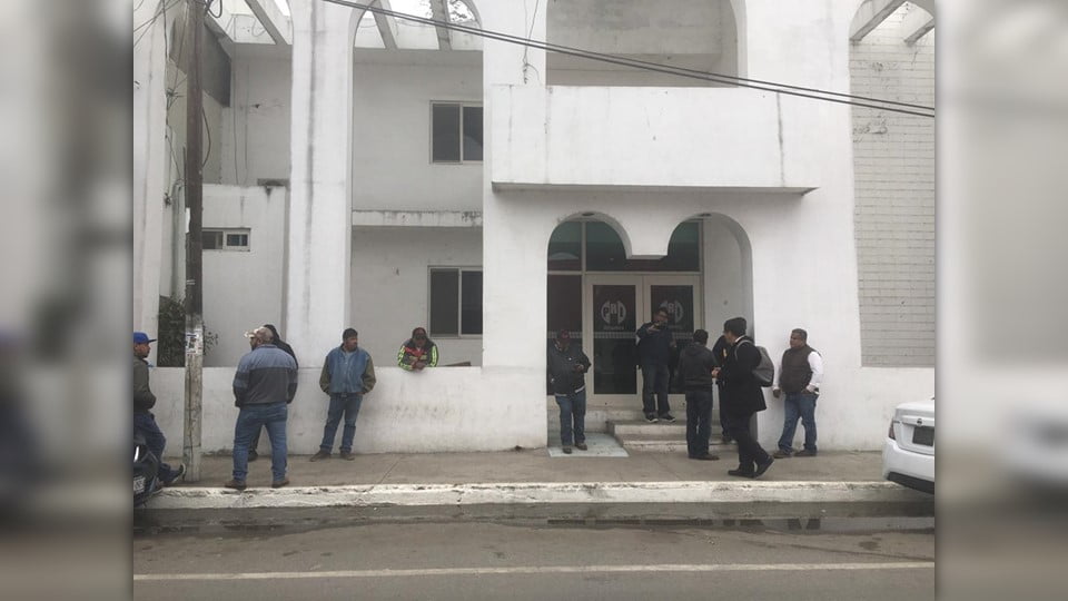 Toman de nueva cuenta oficinas del PRI en Altamira