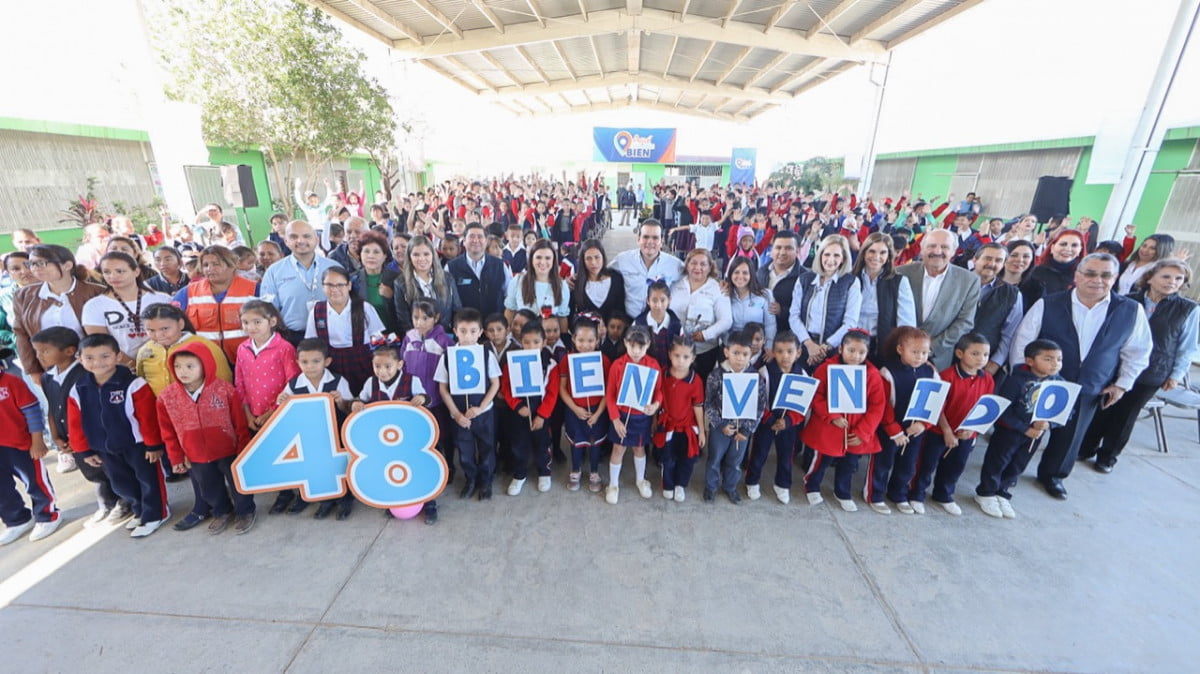 Beneficia Rivas con equipo a tres espacios educativos en Nuevo Laredo
