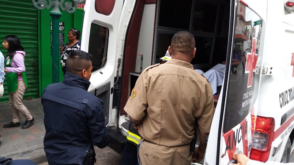 Molino de carne atrapa extremidad a empleado de la tienda Su Bodega en Tampico
