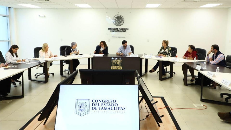 Suman acciones en el Congreso para lograr entornos escolares libres de violencia