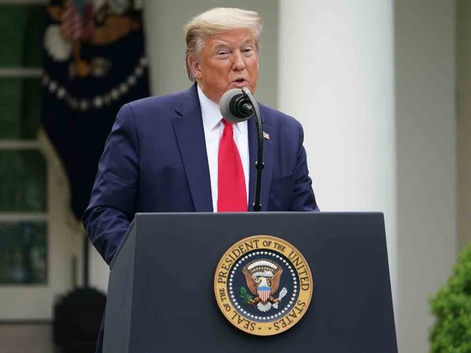Trump cumple amenaza y suspende financiamiento a la OMS
