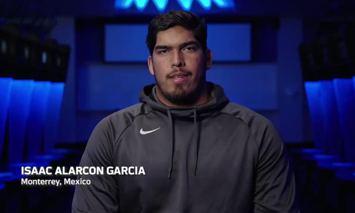 El mexicano Isaac Alarcón es elegido para formar parte los Cowboys de Dallas
