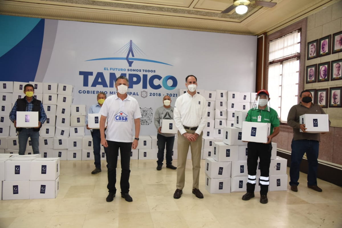 Recibe Chucho Nader, Importante Donativo de Grupo Garel en Apoyo a Grupos Vulnerables