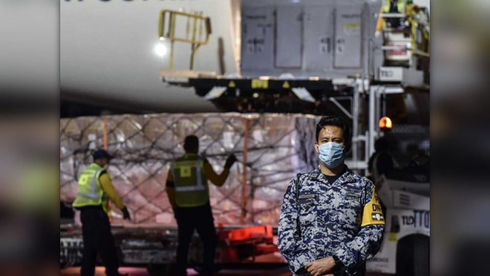 El martes llegarán a México ventiladores y mascarillas para Covid-19