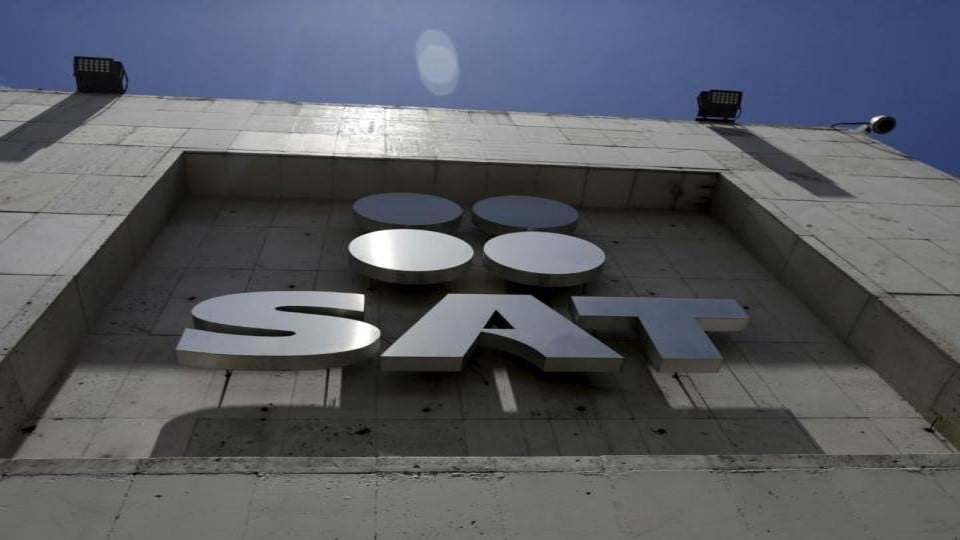 SAT destinará recursos fiscales para combatir el COVID-19