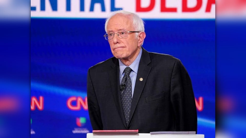 Bernie Sanders se retira de la contienda presidencial en EU