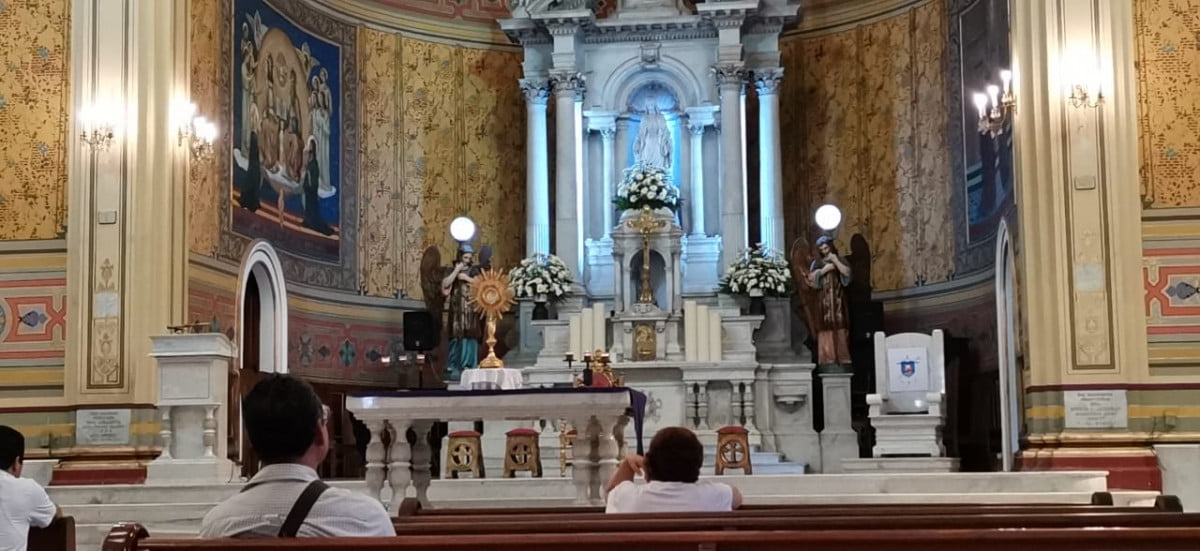 No habrá bendición de ramos, lavatorio de pies ni viacrucis en iglesias católicas