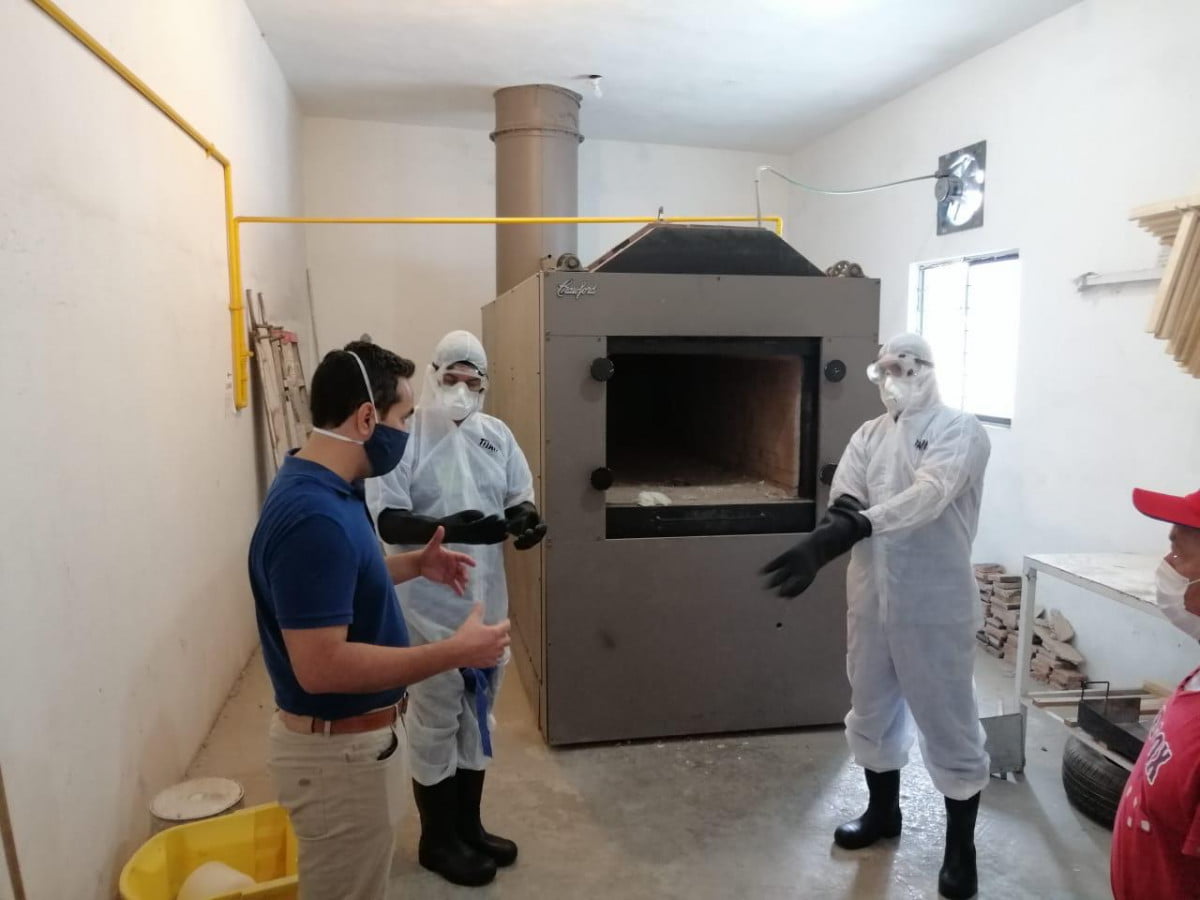 Capacitan a personal del velatorio y crematorio del DIF Tamaulipas en manejo de cadáveres COVID-19