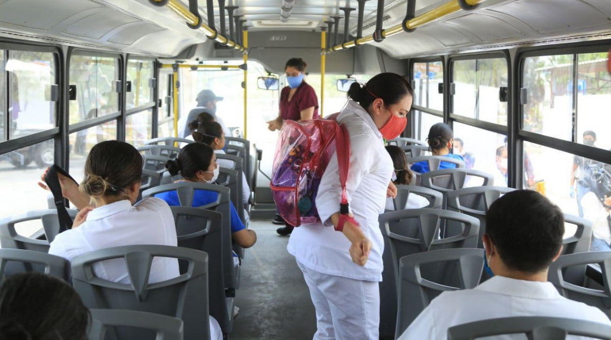 Transporta ITACE a personal de instituciones de salud