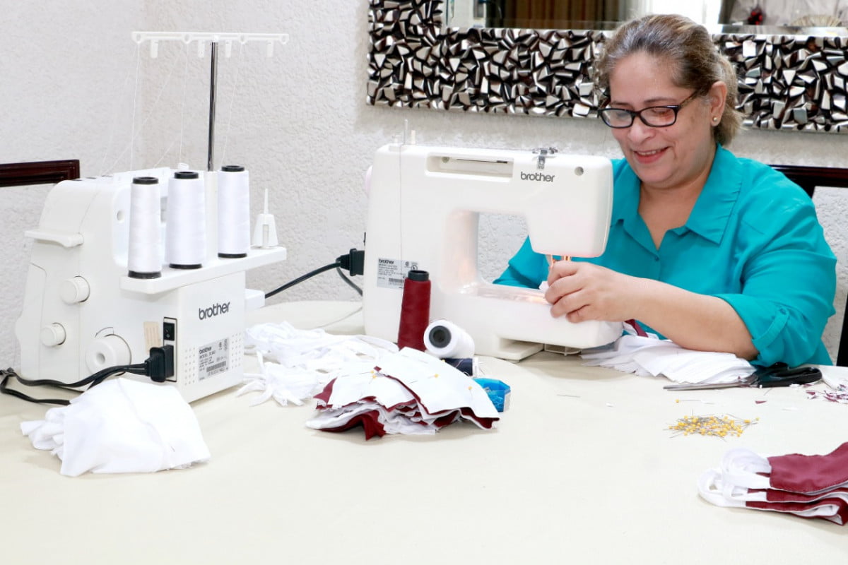 Elabora DIF Madero cubrebocas en apoyo a trabajadores municipales que auxilian a la ciudadanía
