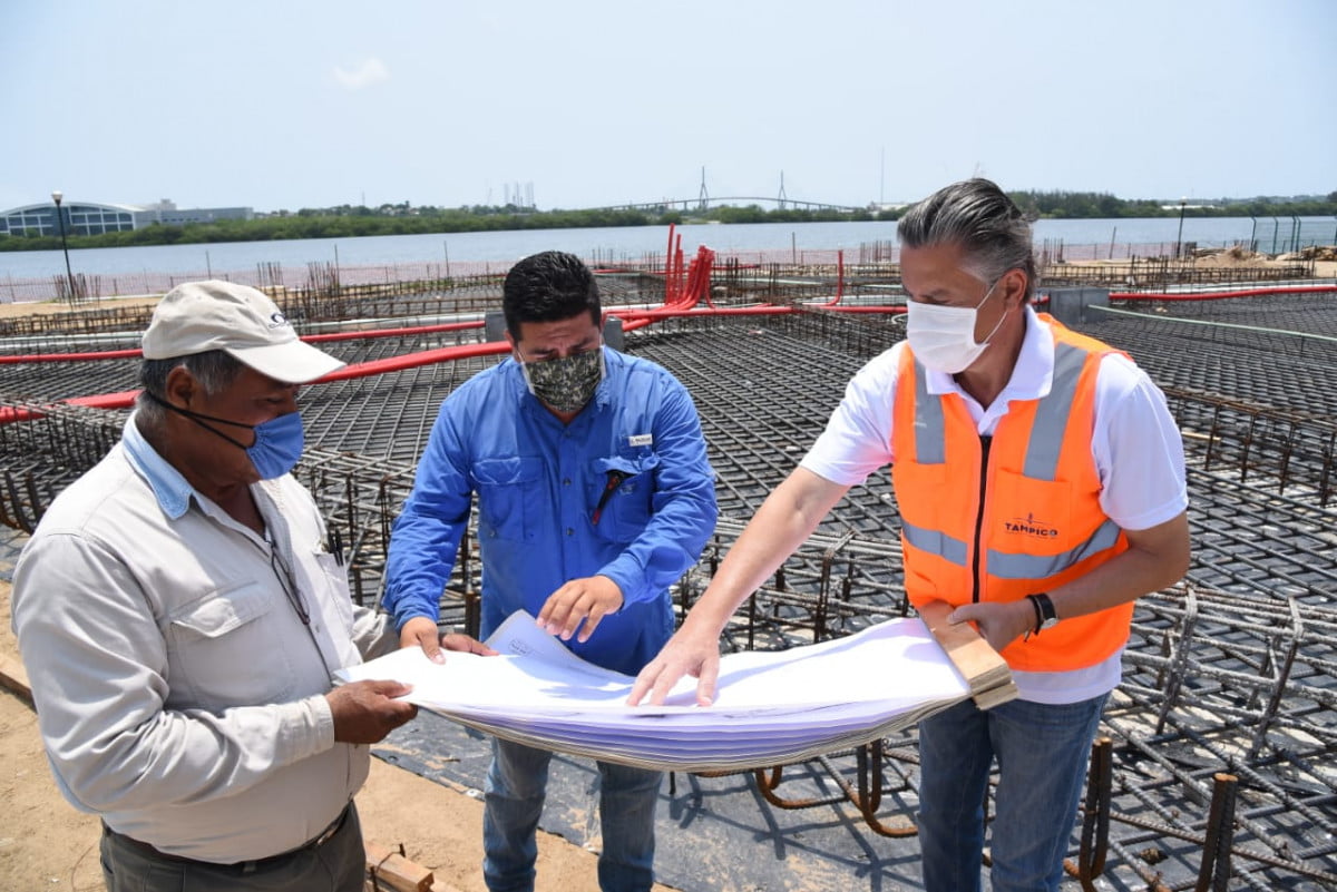 Supervisa Chucho Nader Avance de la Rueda de Tampico