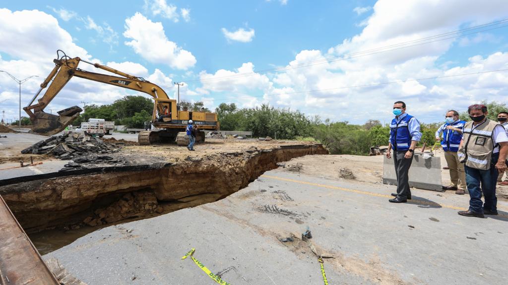 Inician reparación tras daños en carretera Aeropuerto de Nuevo Laredo, tramo fue cerrado
