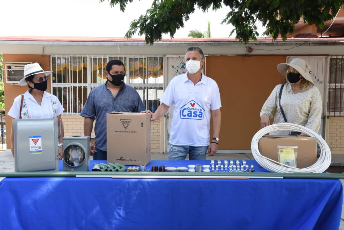 Garantiza Chucho Nader Mejoramiento de los Planteles Educativos