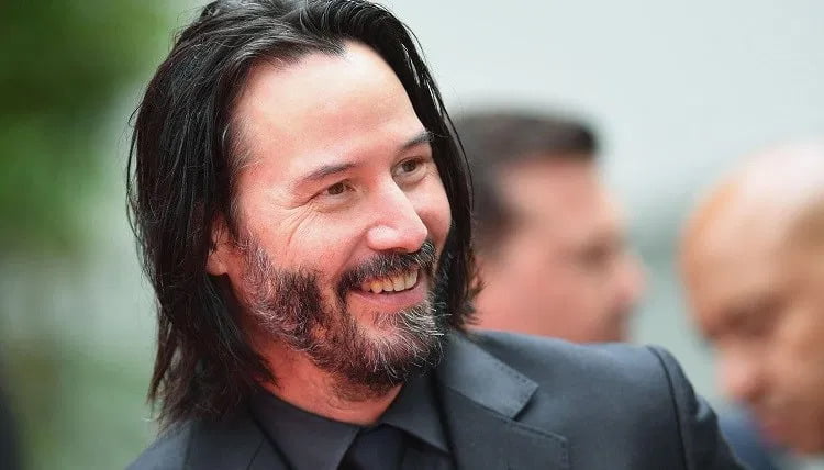 Fan se encuentra a Keanu Reeves en el tráfico; así reaccionó el actor
