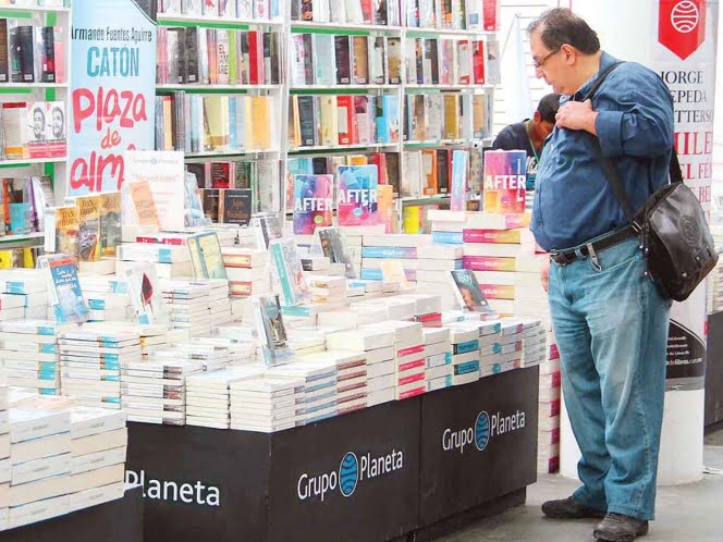 Ferias libreras optan por lo virtual ante incremento de contagios de covid-19