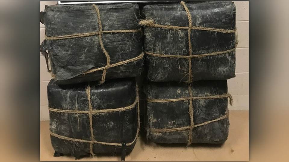Utilizaban carrito de golf para transportar droga en Laredo