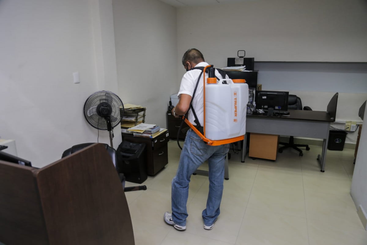 Mantienen Espacios Limpios y Seguros en Ayuntamiento de Ciudad Madero