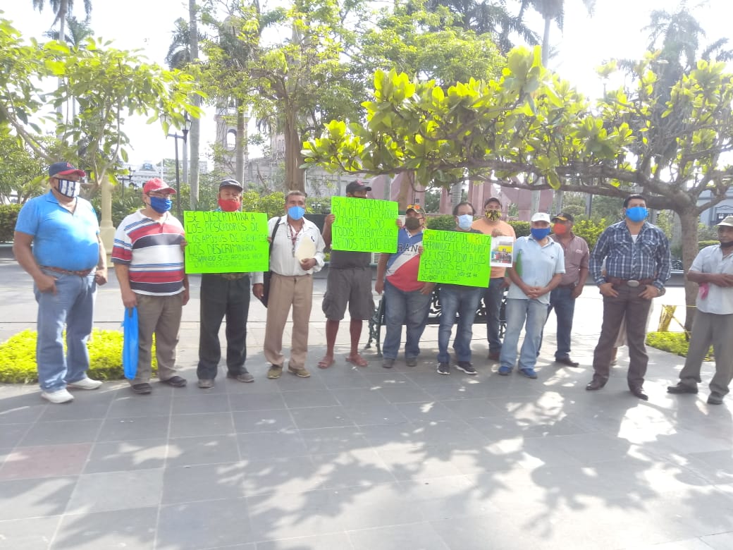 Pescadores reciben amenazas para que no presenten denuncia contra funcionaria federal